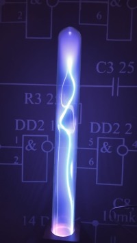 В лаборатории чудес: как влюбиться в физику в «Кунсткамере» Дома учёных