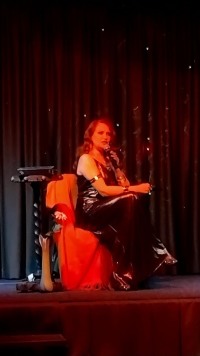 Творческий путь длиною в жизнь: юбилей Натальи Каштановой на сцене Дома ученых