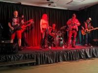 «Короткое замыкание» в Доме учёных: вечер, где танцевали даже стены