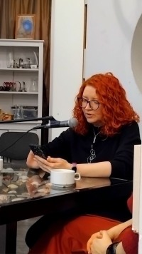 Между словом и смыслом: как прошел вечер Таши Гербер и Ксении Солнцовой в Доме учёных