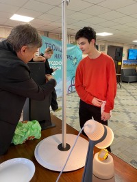 Прикоснуться к чуду: как Дом учёных удивлял троичан