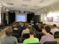 Александр Анатольевич Разгулов в Доме ученых: от лабораторных алмазов до запредельного давления