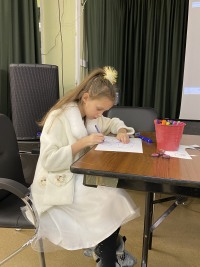 Игрушка как семейная летопись: как в Доме учёных создавали рождественские истории