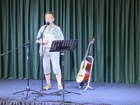 «Сфера» собрала друзей: стихи, музыка и тёплый июньский вечер
