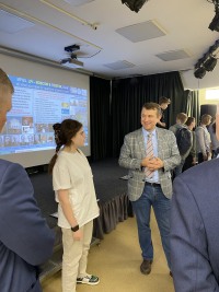День света и квантов в Троицком доме учёных.