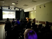 «В прятки с полярными китами»: Тридцать лет, которые мы пережили за один вечер