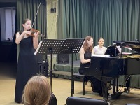 Дыхание смычка и магия рояля: вечер камерной музыки в Троицком Доме ученых