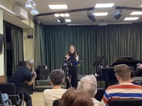 Дыхание смычка и магия рояля: вечер камерной музыки в Троицком Доме ученых