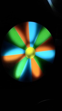 Физика, которую можно потрогать: как прошла экскурсия в "Физическую кунсткамеру"