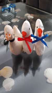 Тёплое воскресенье: как мы шили гусей в Троицком Доме учёных РАН