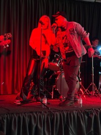 «Короткое замыкание» в Доме учёных: вечер, где танцевали даже стены