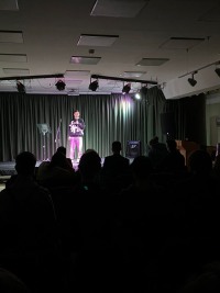 Смех, аплодисменты и море позитива: вечер с Сергеем Галаховым в Доме учёных