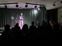 Смех, аплодисменты и море позитива: вечер с Сергеем Галаховым в Доме учёных