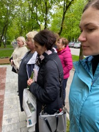 В честь 45-летия города Троицка 27 мая прошел торжественный митинг с возложением цветов к памятникам великих ученых города Л.Ф.Верещагину и Н.В.Пушкову