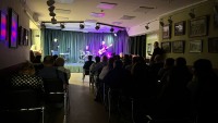 Гитара, саксофон и огонь: как Rockin'Dad заставил зал забыть про осень
