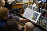 «Кто ничего не любит, не может быть счастливым»: как студия «Индиго» устроила чай с Дональдом Биссетом