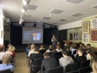 Гости из Львовской школы на лекции о космической погоде: популяризация науки без границ