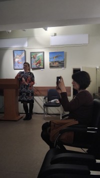 «Оттепель» в Троицком Доме учёных РАН: как мартовская выставка растопила лёд и подарила солнце