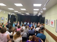 Детские мечты в красках и нотах: яркий вернисаж “Когда приходит вдохновение…”