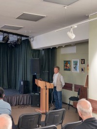 Российские и китайские ученые обсудили поведение низкотемпературной плазмы на совместном семинаре в Троицке.