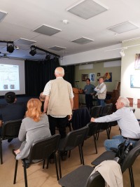 Российские и китайские ученые обсудили поведение низкотемпературной плазмы на совместном семинаре в Троицке.