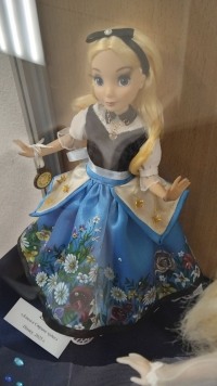 Спасибо за март, полный души: как куклы Ольги Прохоровой покорили Троицкий Дом ученых РАН