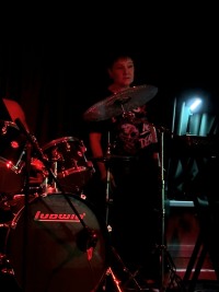 «Короткое замыкание» в Доме учёных: вечер, где танцевали даже стены