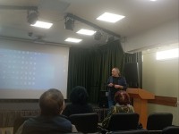 Уже не «один дома». Как киноклуб собрал друзей вокруг старой комедии