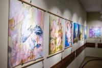 Завтра 31 марта в Доме учёных в 14:00 состоится открытие выставки удивительных картин Натальи Коптилкиной.
