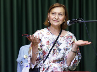 От Волгограда до Троицка: история художницы, которая рисует жизнь