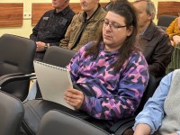 Не вернисаж, а творческий акт: Живой диалог и розыгрыш картин в Троицком Доме ученых РАН