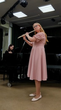 Музыка как диалог эпох: в Доме учёных состоялся концерт юных талантов Троицкой ДШИ.