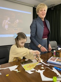 Игрушка как семейная летопись: как в Доме учёных создавали рождественские истории