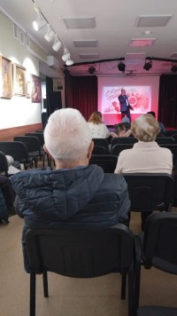 Когда история поёт: голос Победы в интерпретации Станислава Курнышова