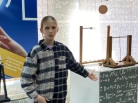 Там, где оживают законы физики