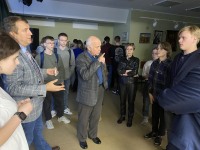 День света и квантов в Троицком доме учёных.