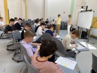 Путешествие в неизведанное: пятиклассники придумали свои вселенные