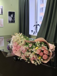 Материнство крупным планом: как Екатерина Стрельникова покорила Дом ученых