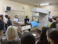100 микросекунд, которые меняют всё: экскурсия в Лабораторию медицинской физики ИЯИ РАН