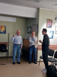 Российские и китайские ученые обсудили поведение низкотемпературной плазмы на совместном семинаре в Троицке.