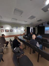 Российские и китайские ученые обсудили поведение низкотемпературной плазмы на совместном семинаре в Троицке.