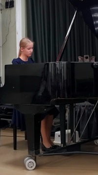 Музыка как диалог эпох: в Доме учёных состоялся концерт юных талантов Троицкой ДШИ.