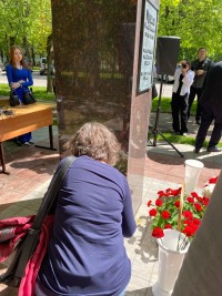 Коллектив Дома учёных принял участие в торжественном возложении цветов к бюсту Николая Васильевича Пушкова 17 мая, в день 120-й годовщины со дня его рождения