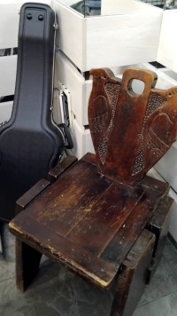 Двадцать пятый стул, или Когда цифры становятся поэзией