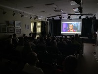 Тишина перед миром, который мы сможем изменить