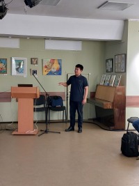 Российские и китайские ученые обсудили поведение низкотемпературной плазмы на совместном семинаре в Троицке.