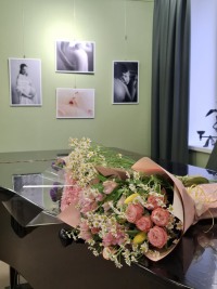 Материнство крупным планом: как Екатерина Стрельникова покорила Дом ученых