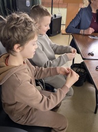 Игрушка как семейная летопись: как в Доме учёных создавали рождественские истории