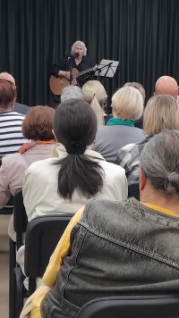 Живопись как многоточие: в Троицке открылась выставка памяти А.К. Назарова.