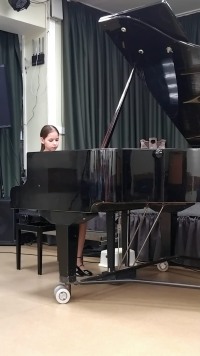 Музыка как диалог эпох: в Доме учёных состоялся концерт юных талантов Троицкой ДШИ.